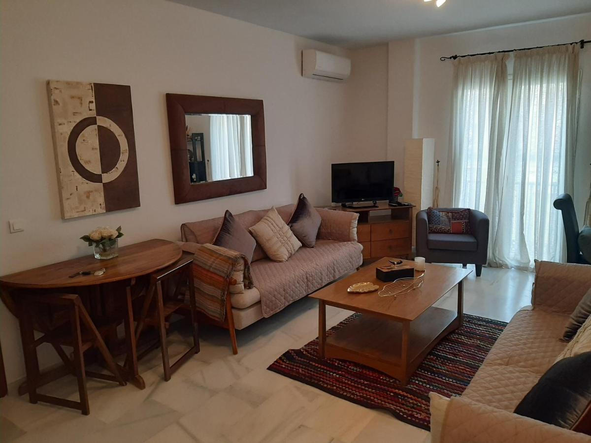 Apartment In Perfect Position Historic Centre Малага Экстерьер фото