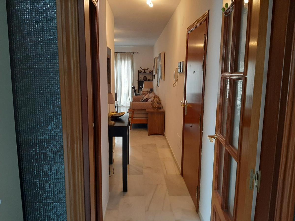 Apartment In Perfect Position Historic Centre Малага Экстерьер фото